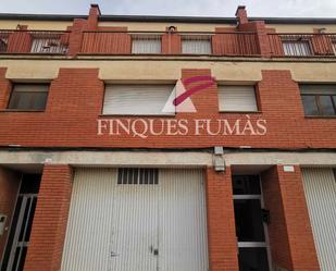 Vista exterior de Casa adosada en venda en Barbens amb Calefacció, Terrassa i Traster