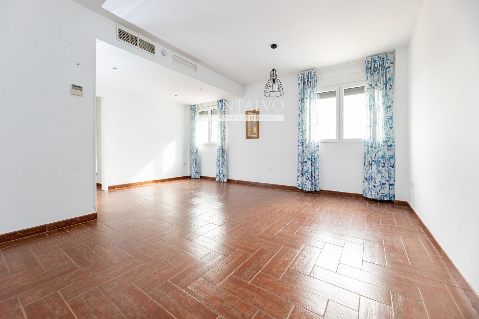 Living room of Duplex for sale in Albolote  with Air Conditioner, Terrace and Storage room