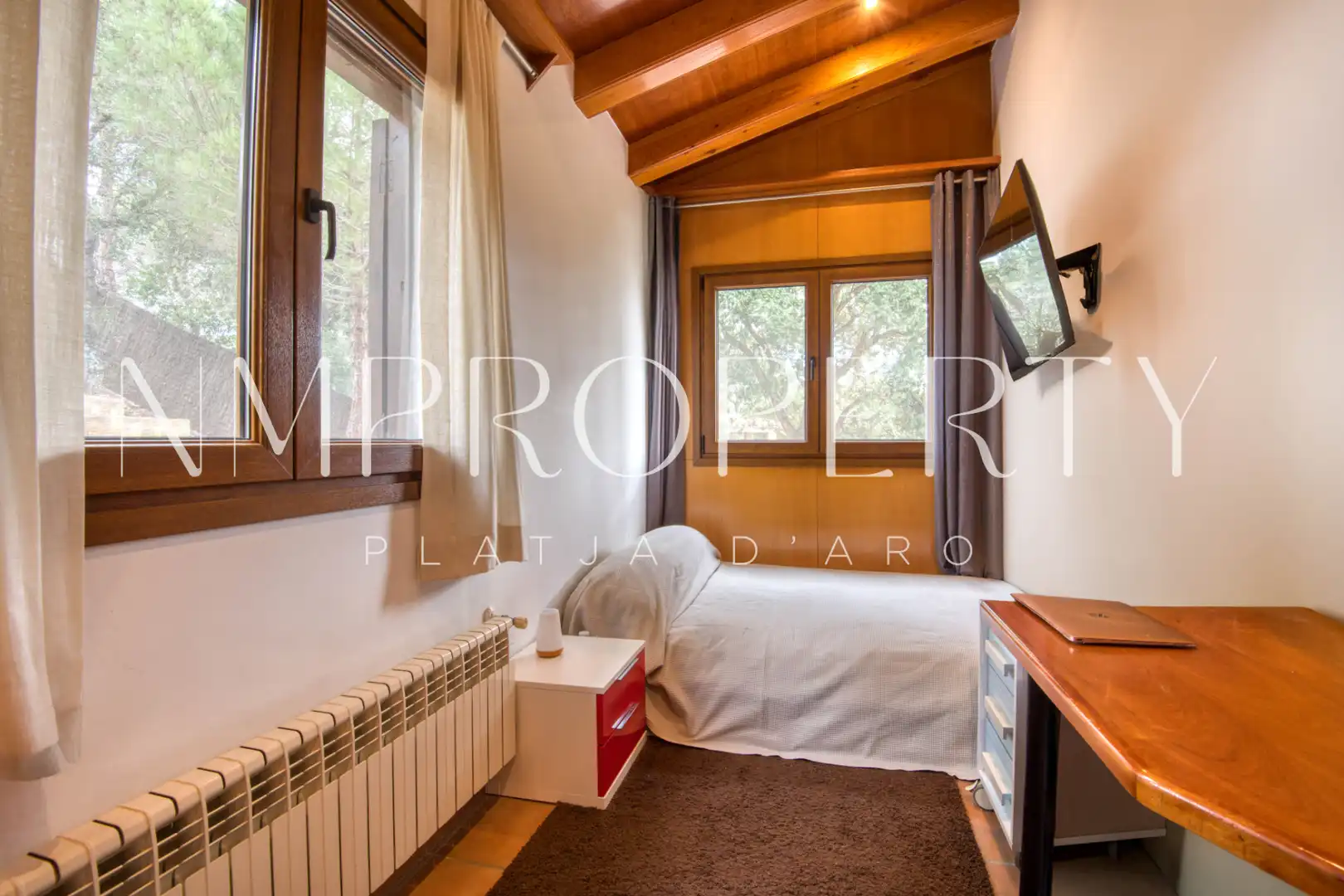 Dormitori de Casa o xalet en venda en Santa Cristina d'Aro amb Aire condicionat, Calefacció i Jardí privat