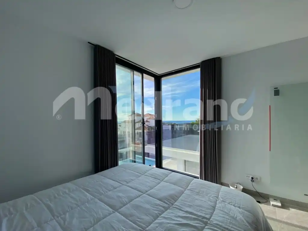 Casa amb piscina en venda a Calle Londres, imagen 12