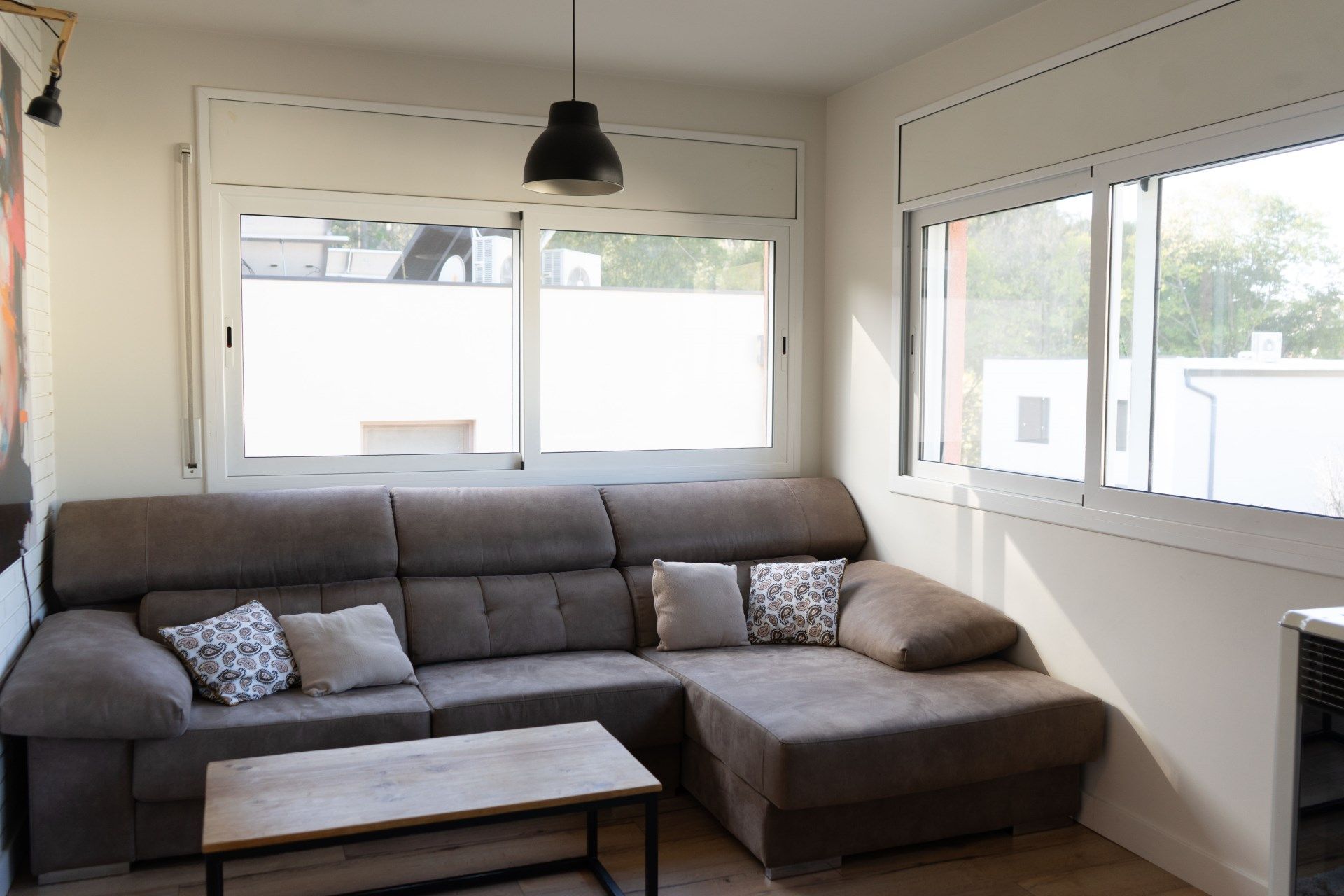 Living room of House or chalet for sale in Sant Cugat del Vallès  with Air Conditioner, Heating and Terrace