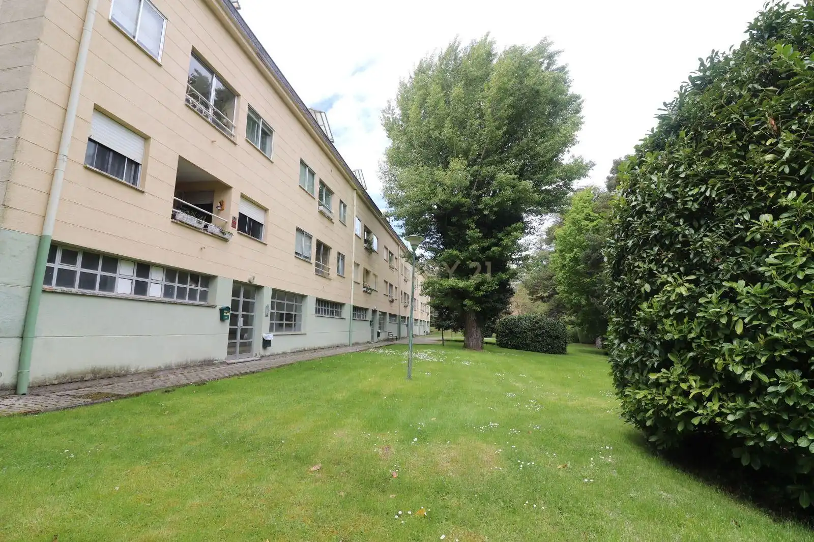 Vista exterior de Apartamento de alquiler en El Espinar con Trastero, Horno y Lavadora