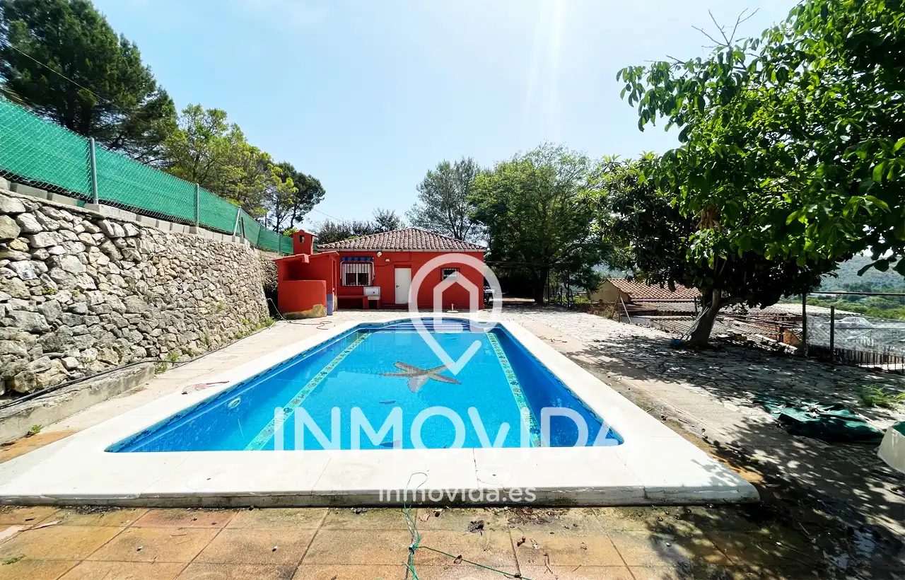 Piscina de Casa o xalet en venda en Xàtiva amb Aire condicionat, Jardí privat i Terrassa