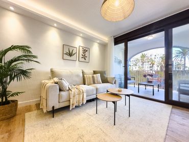 Apartament amb ascensor en venda a Puerto de la Duquesa