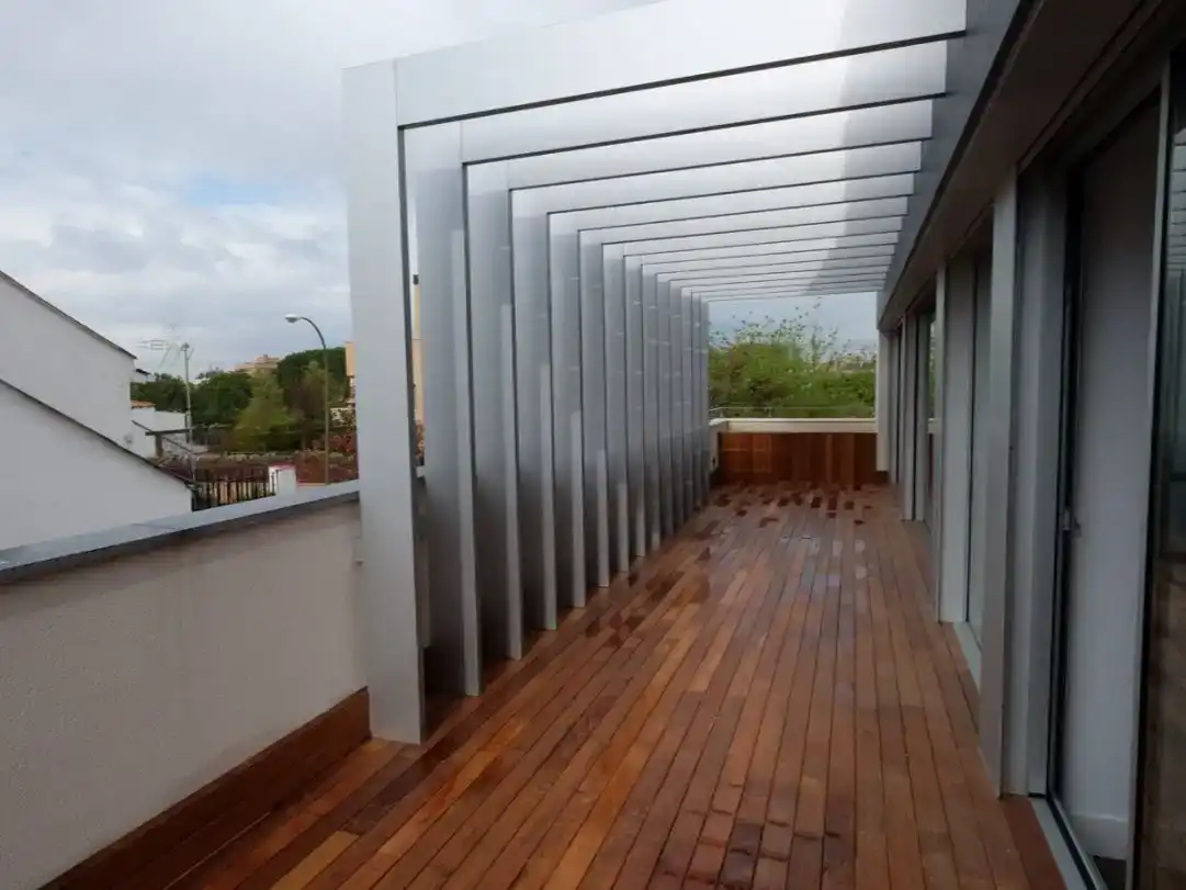 Terrassa de Casa o xalet en venda en  Madrid Capital amb Balcó