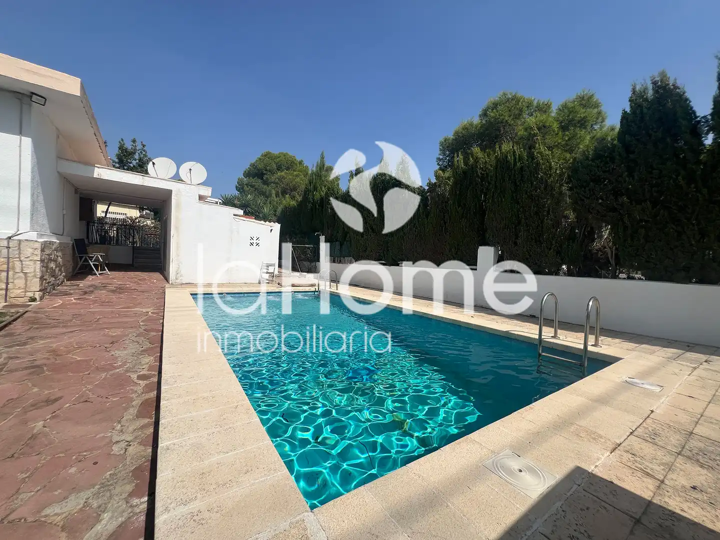 Piscina de Casa o chalet de alquiler en Paterna con Aire acondicionado, Calefacción y Jardín privado