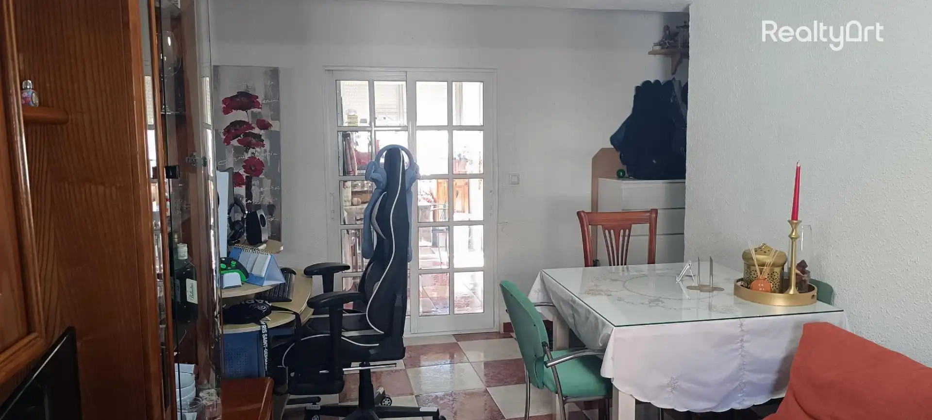 Dining room of Flat for sale in Sevilla  with Air Conditioner, Terrace and Furnished