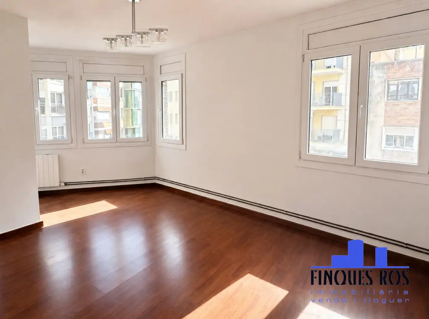 Living room of Flat for sale in Vinaròs  with Air Conditioner, Heating and Parquet flooring