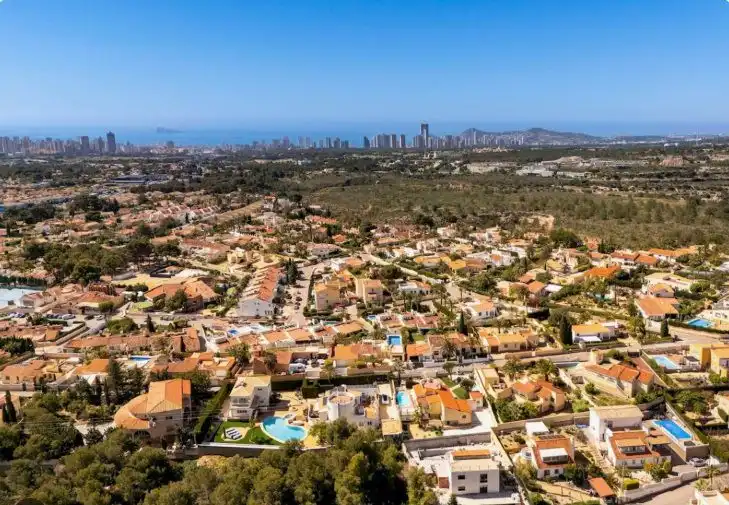 Vista exterior de Residencial en venta en La Nucia Pueblo  