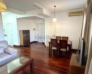 Sala d'estar de Apartament de lloguer en Utrera amb Aire condicionat