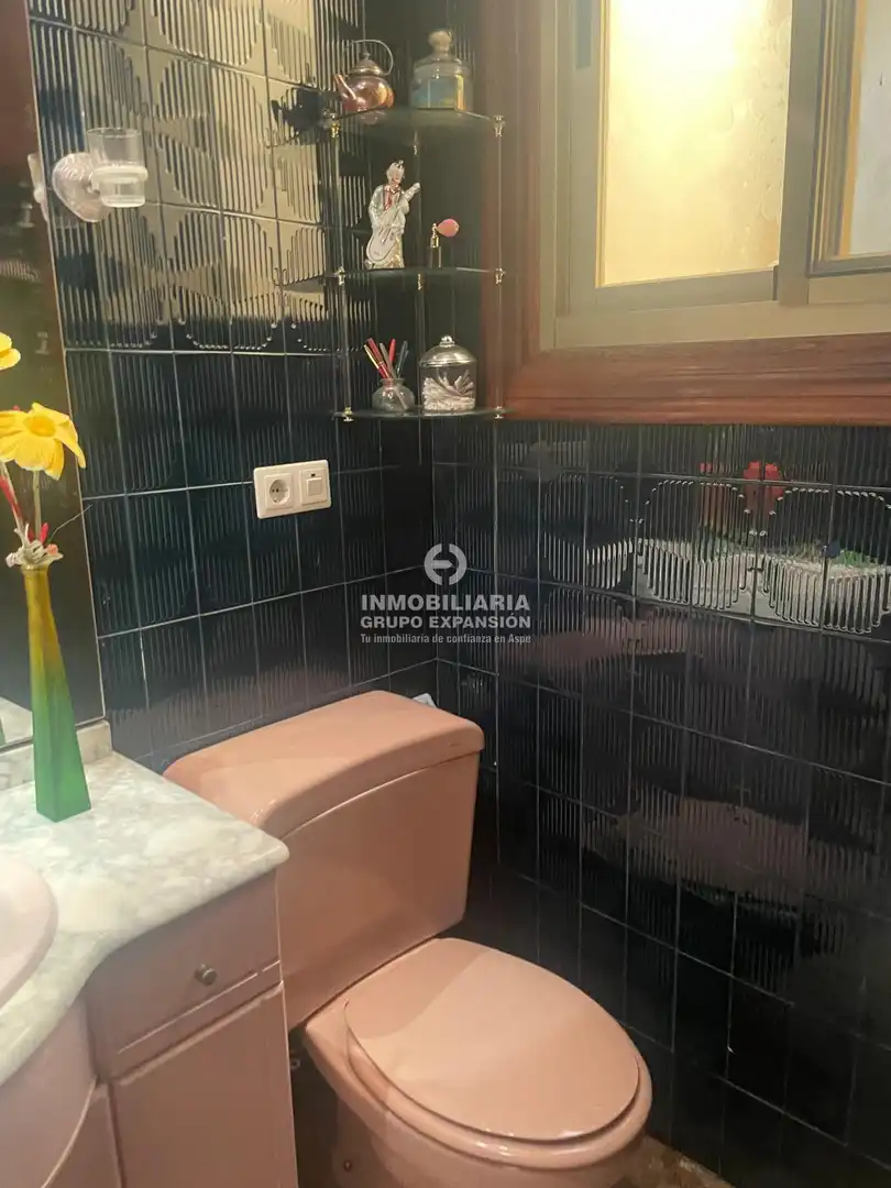 Baño de Casa o chalet en venta en Novelda con Terraza y Trastero