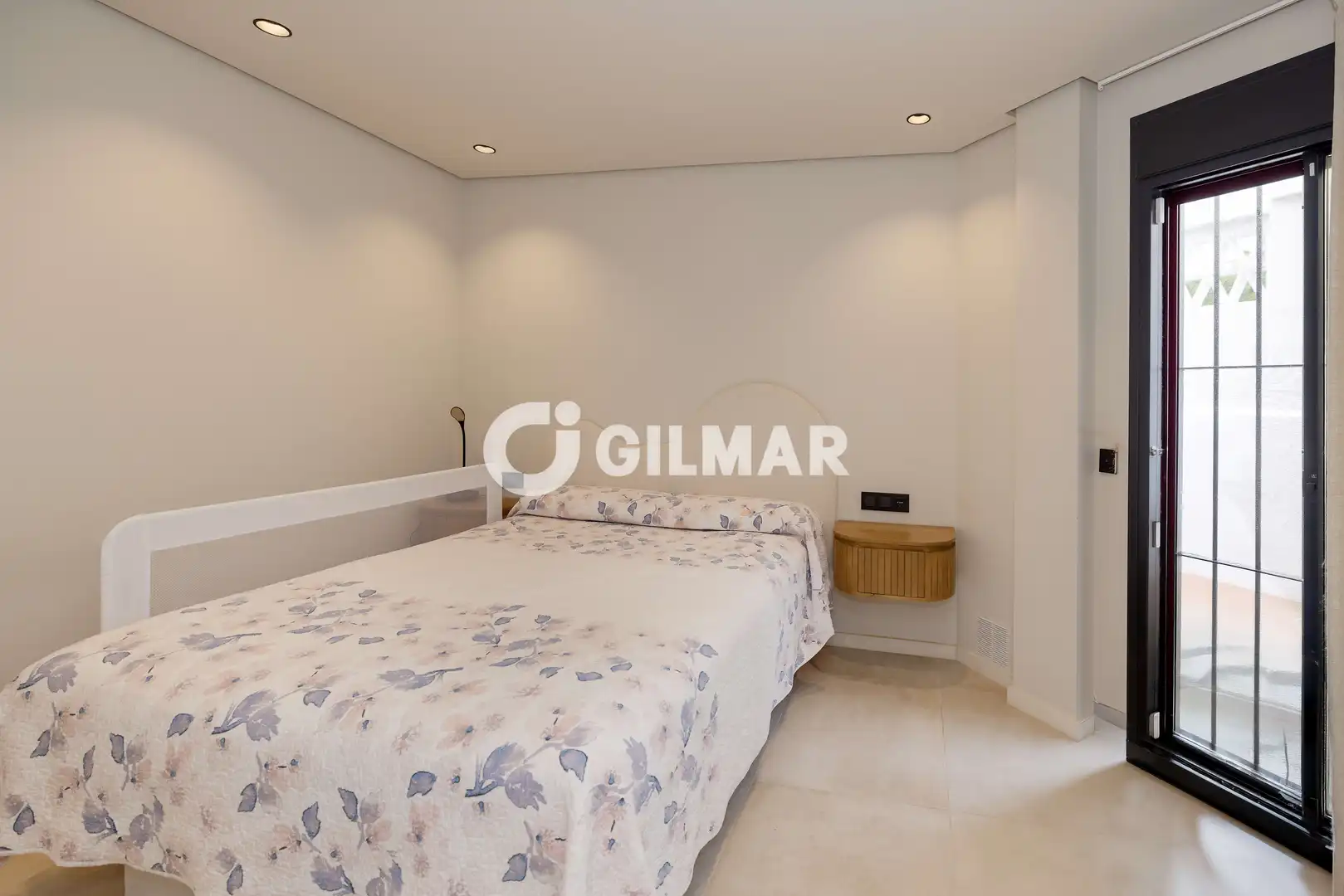 Dormitori de Apartament en venda en Nueva Andalucía