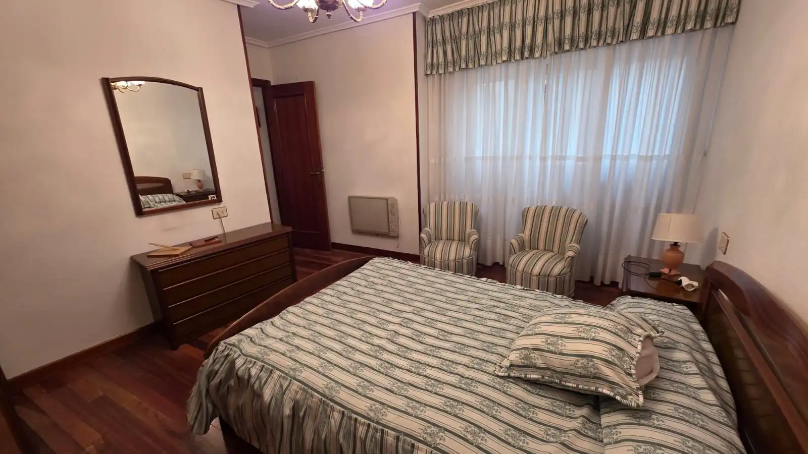 Dormitori de Pis en venda en Castro-Urdiales amb Calefacció