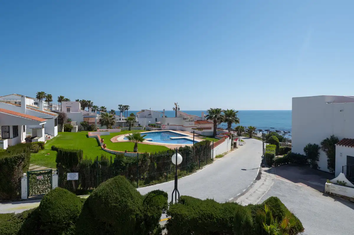 Jardí de Casa adosada en venda en Mijas amb Aire condicionat, Calefacció i Terrassa