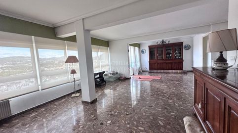 Espectacular piso de 5 dormitorios con garaje, bodega y vistas despejadas en Gran Vía.