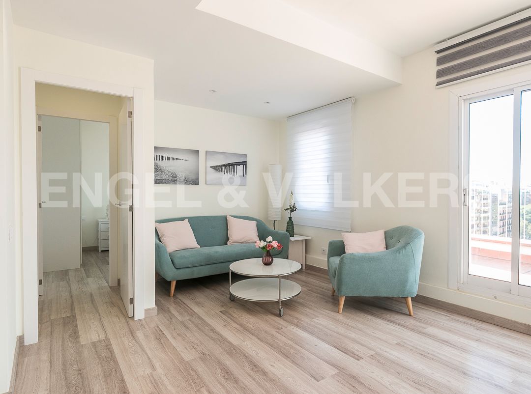 Sala de estar de Ático en venta en  Barcelona Capital con Aire acondicionado, Calefacción y Parquet