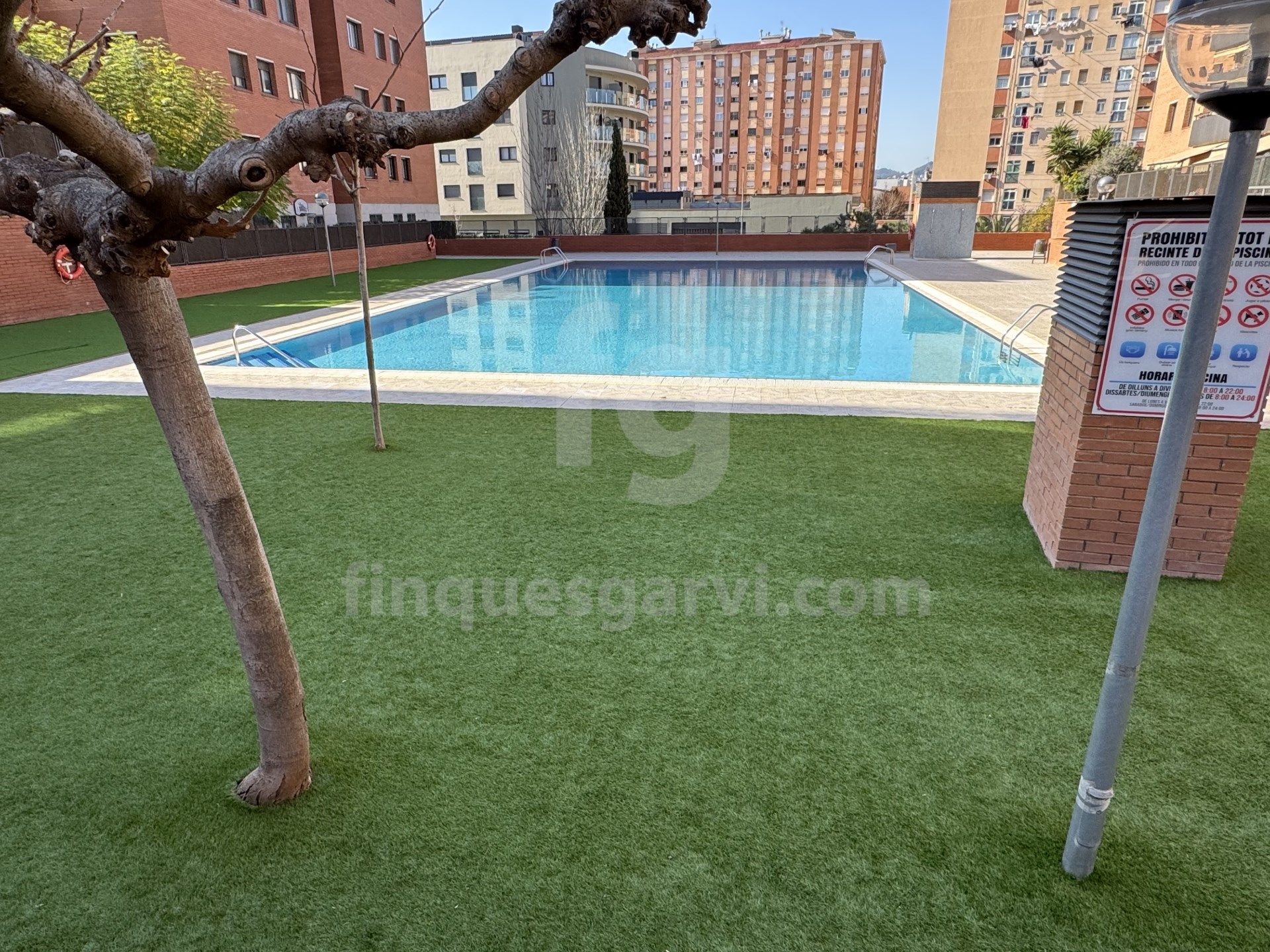 Swimming pool of Flat to rent in Sant Feliu de Llobregat  with Heating, Swimming Pool and Furnished