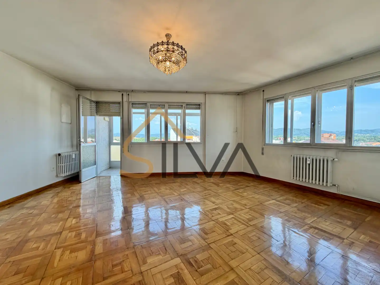 Living room of Flat for sale in Monforte de Lemos  with Storage room and Balcony