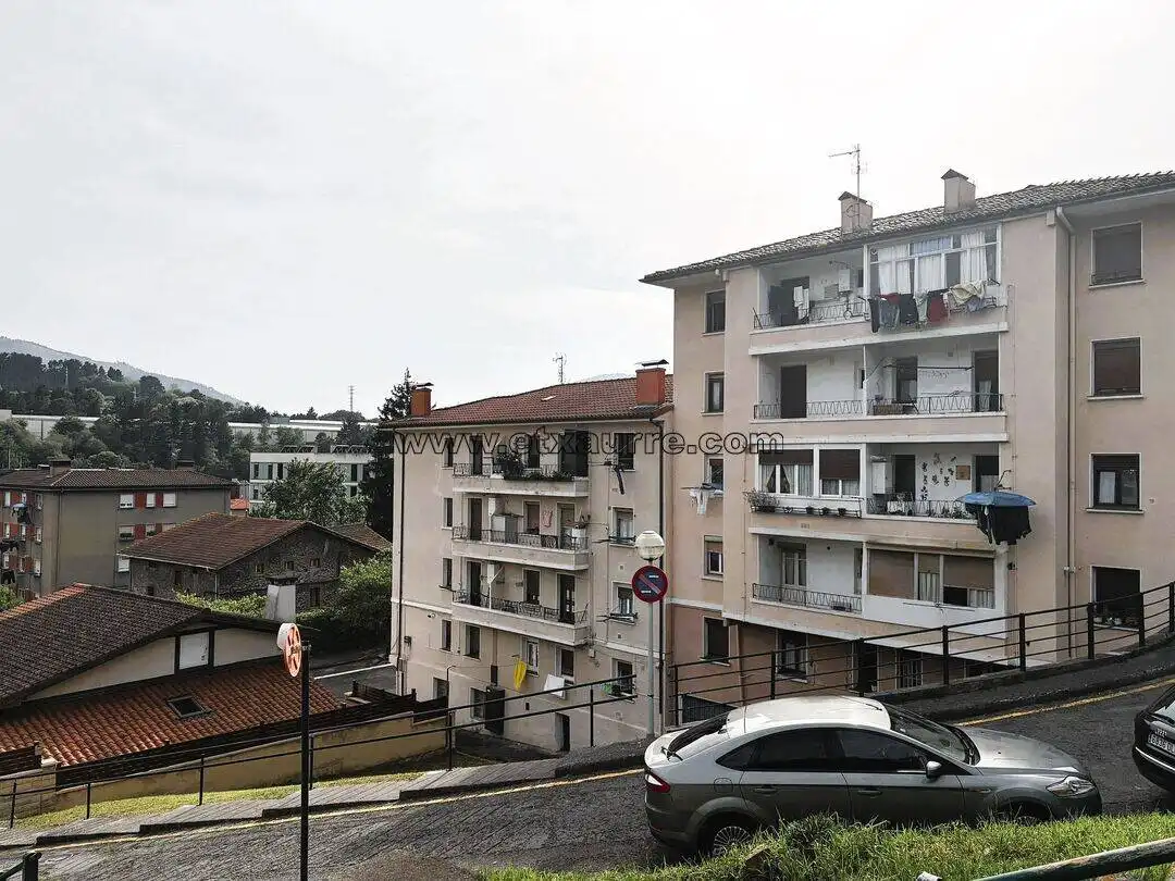 Exterior view of Flat for sale in Laudio / Llodio  with Storage room, Balcony and Alarm