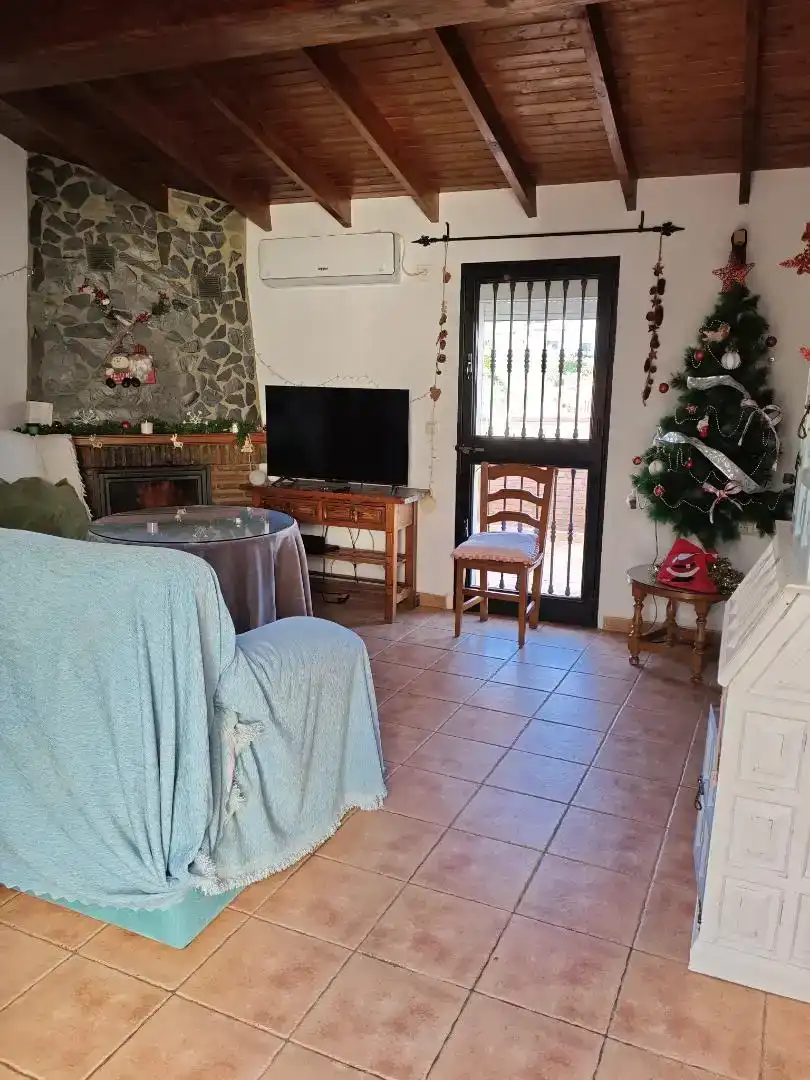 Sala de estar de Piso para compartir en Iznate con Aire acondicionado