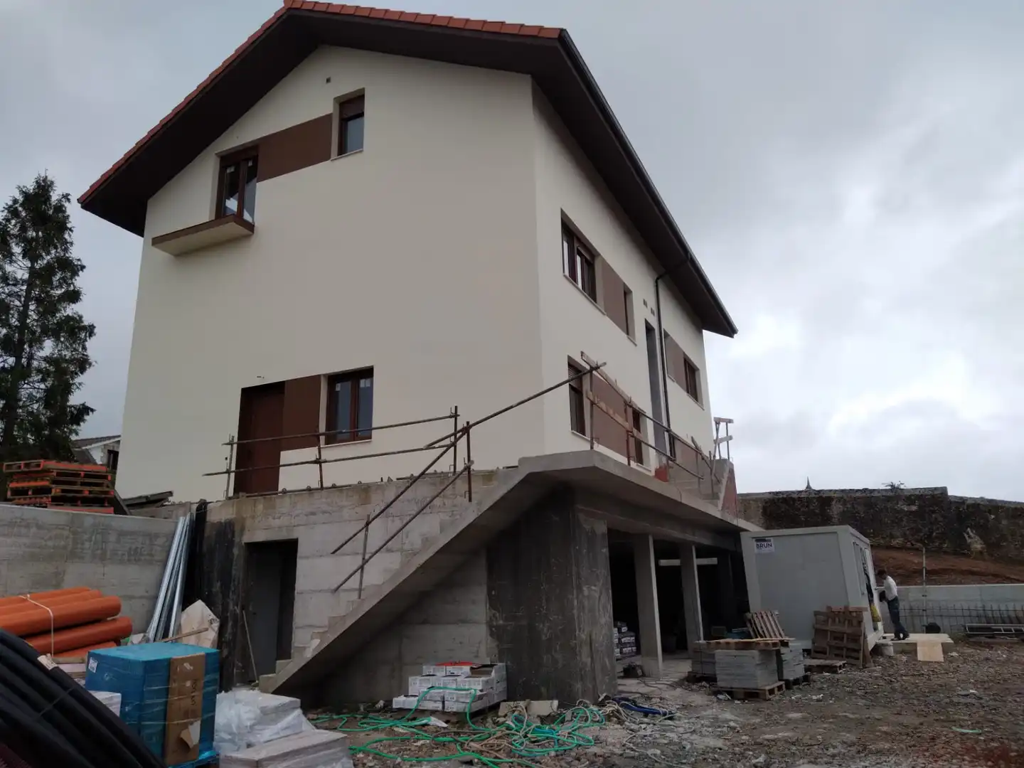 Neubau-Wohnung mit Garten zum Verkauf in Calle del Marqués de Comillas 3, imagen 4