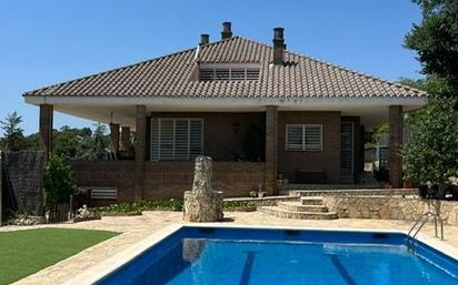 Swimming pool of House or chalet for sale in Pallejà  with Heating, Private garden and Terrace