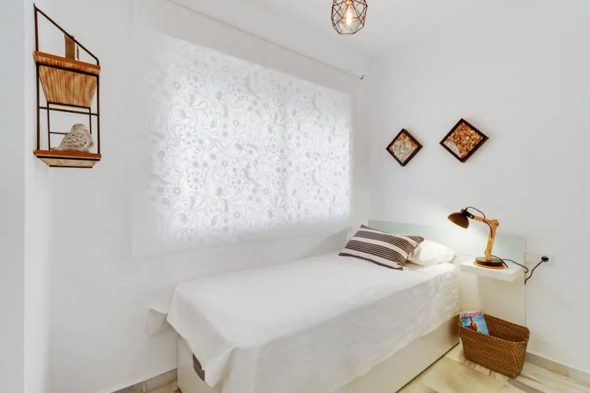 Dormitori de Dúplex de lloguer en Málaga amb Aire condicionat, Terrassa i Moblat