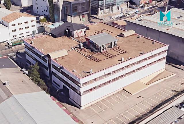 Edificio en Alquiler en Zona Industrial