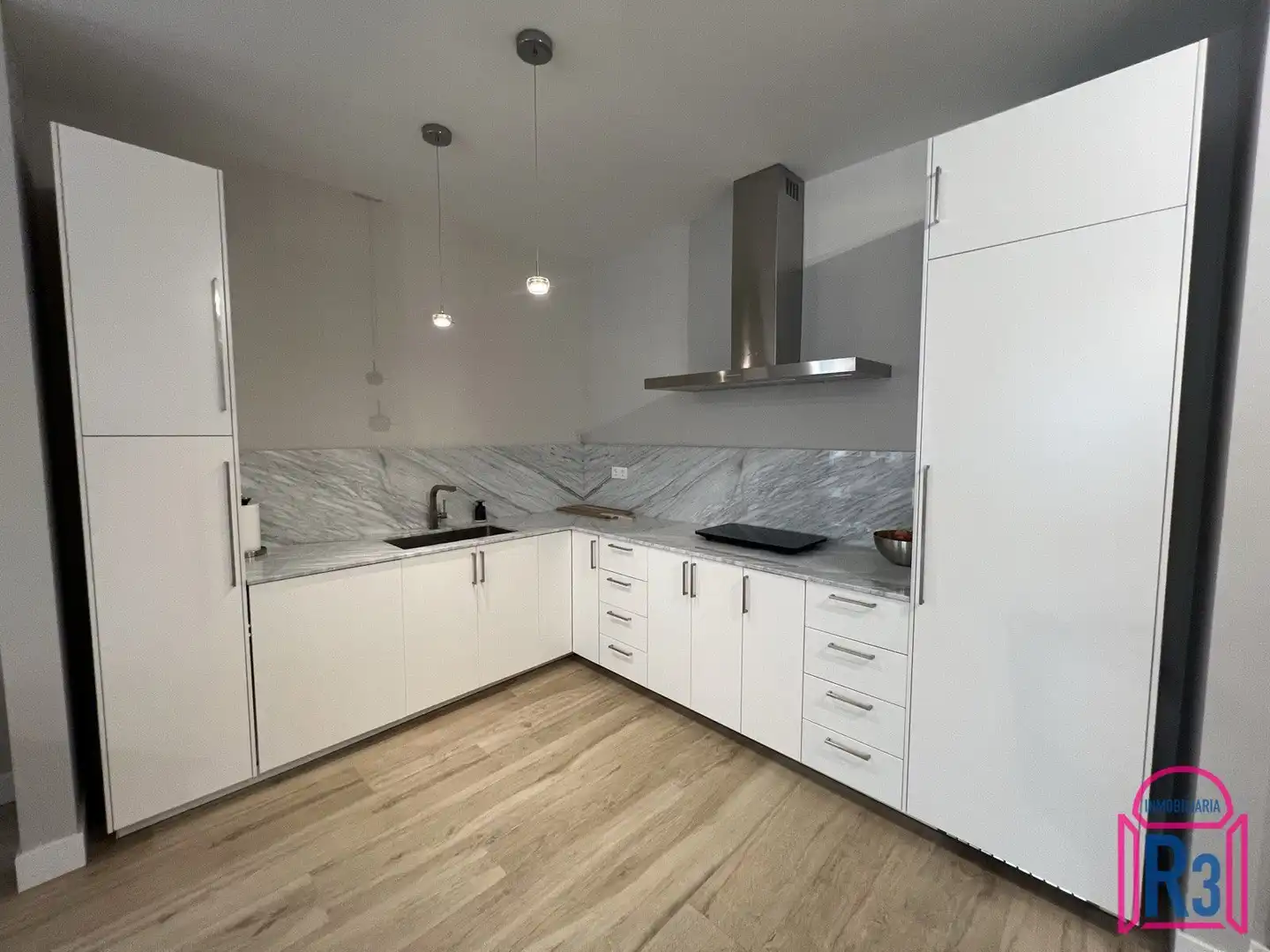 Kitchen of Apartments for sale in León Capital   with Heating, Terrace and Storage room