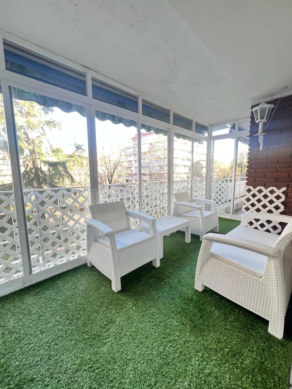 Terrassa de Pis de lloguer en Móstoles amb Calefacció, Jardí privat i Terrassa