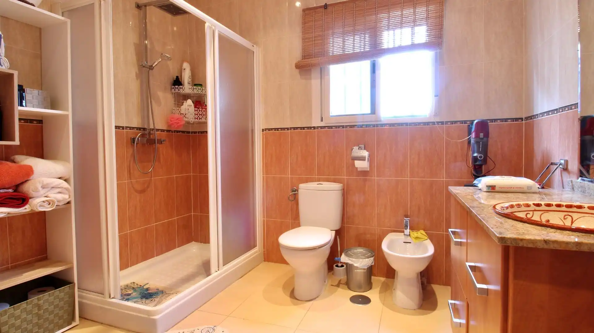 Bathroom of Houses for sale in Albuñol  with Air Conditioner, Terrace and Furnished