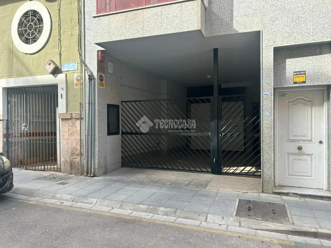 Parking de Garaje en venta en Almería
