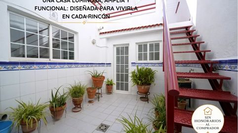 Una planta baja exclusiva, sin complicaciones, con espacios exteriores y mucho potencial. Lista para empezar tu nueva vida.