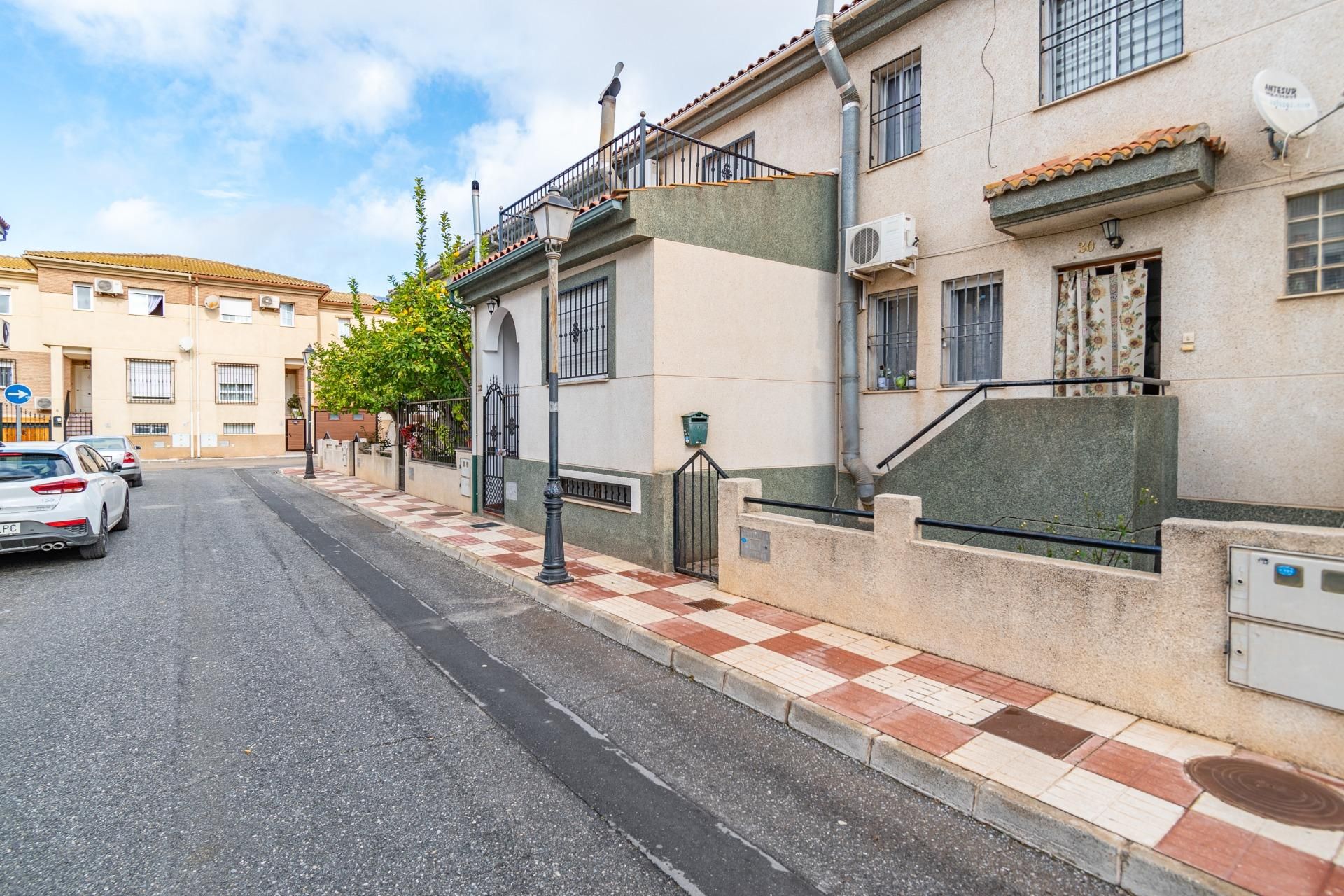 Single-family semi-detached for sale in  ROCIO, Atarfe