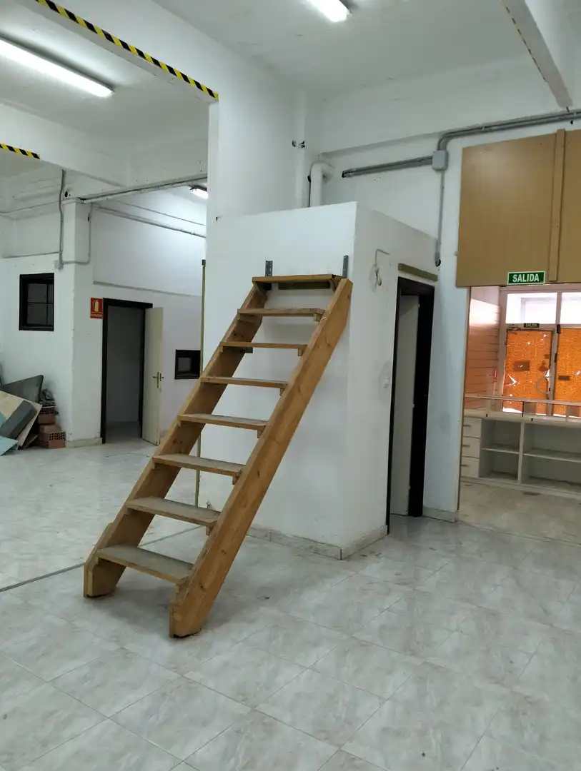 Commercial properties for sale in Portugalete