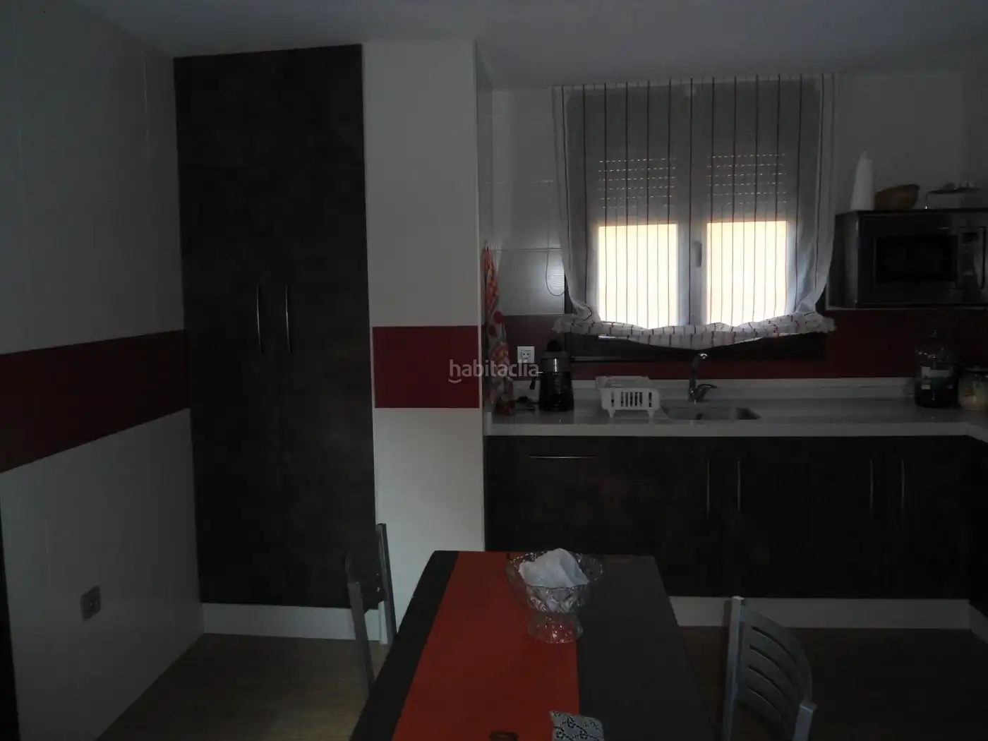 Casa en venda a Calle Arenales 17