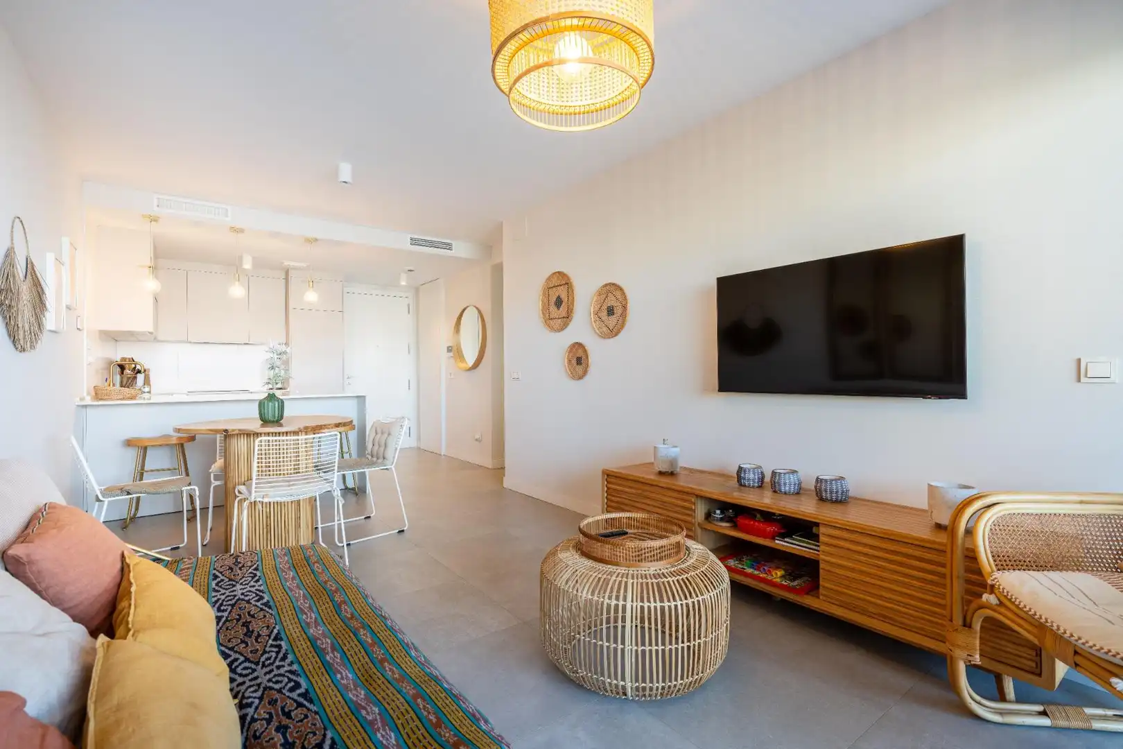 Sala d'estar de Pis en venda en Almería amb Aire condicionat, Calefacció i Terrassa