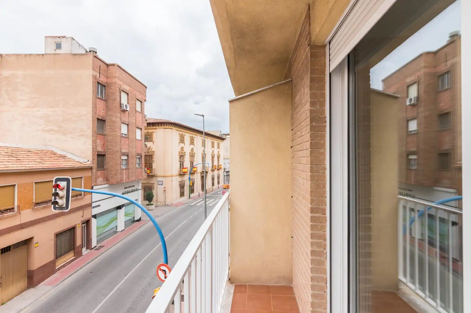 Terrasse von Wohnung zum Verkauf in Santomera mit Klimaanlage, Privatgarten und Abstellraum