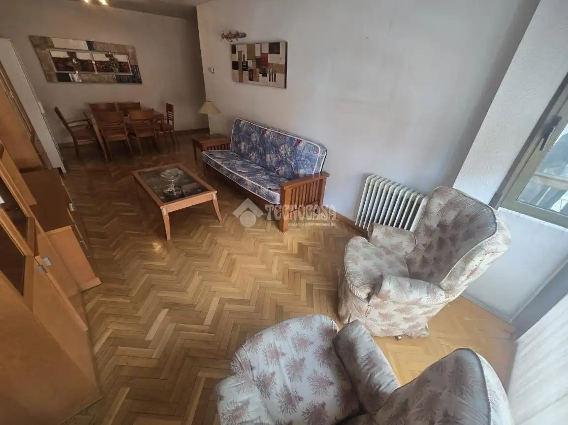 Sala d'estar de Pis en venda en Madrid amb Aire condicionat i Calefacció