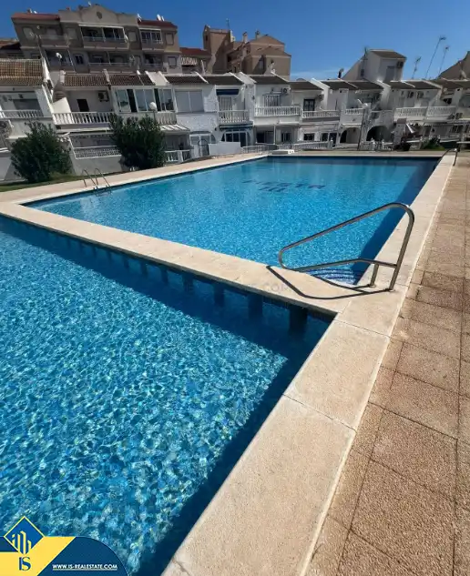 Duplex avec piscine à vendre à Nueva Torrevieja - Aguas Nuevas
