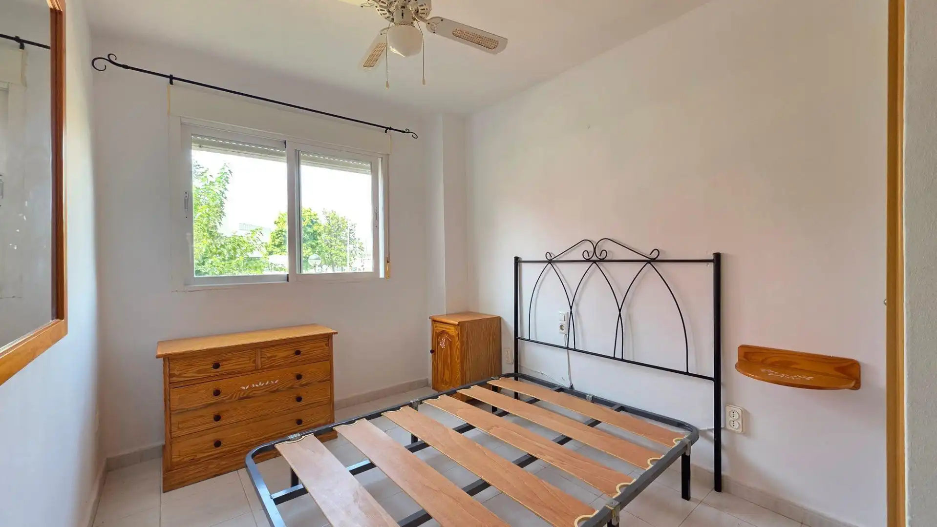 Habitación de Piso en venta en Gandia con Terraza, Trastero y Piscina comunitaria