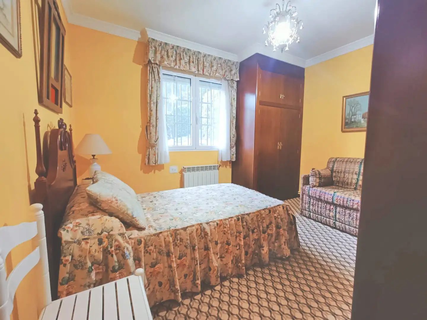 Schlafzimmer von Haus oder Chalet zum Verkauf in Narón mit Heizung, Privatgarten und Ofen
