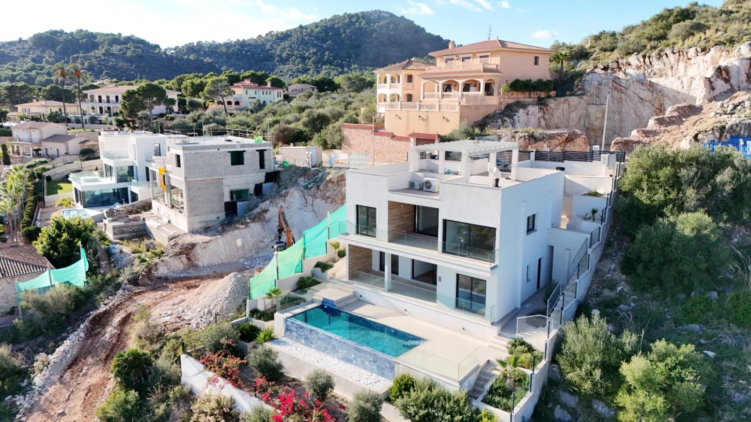 Exterior view of House or chalet for sale in Son Servera  with Air Conditioner, Terrace and Storage room