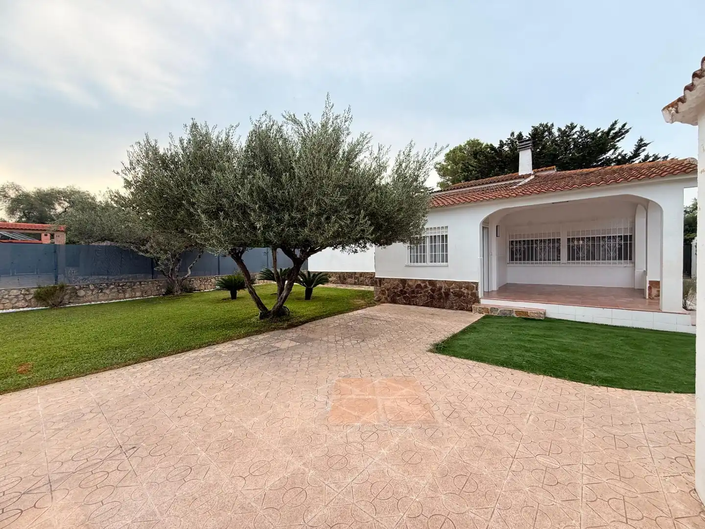 Jardín de Casa o chalet en venta en Carlet con Aire acondicionado, Calefacción y Jardín privado