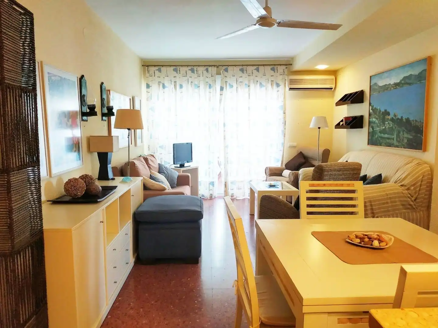 Living room of Flat for rent in Punta Umbría  with Air Conditioner, Terrace and Furnished
