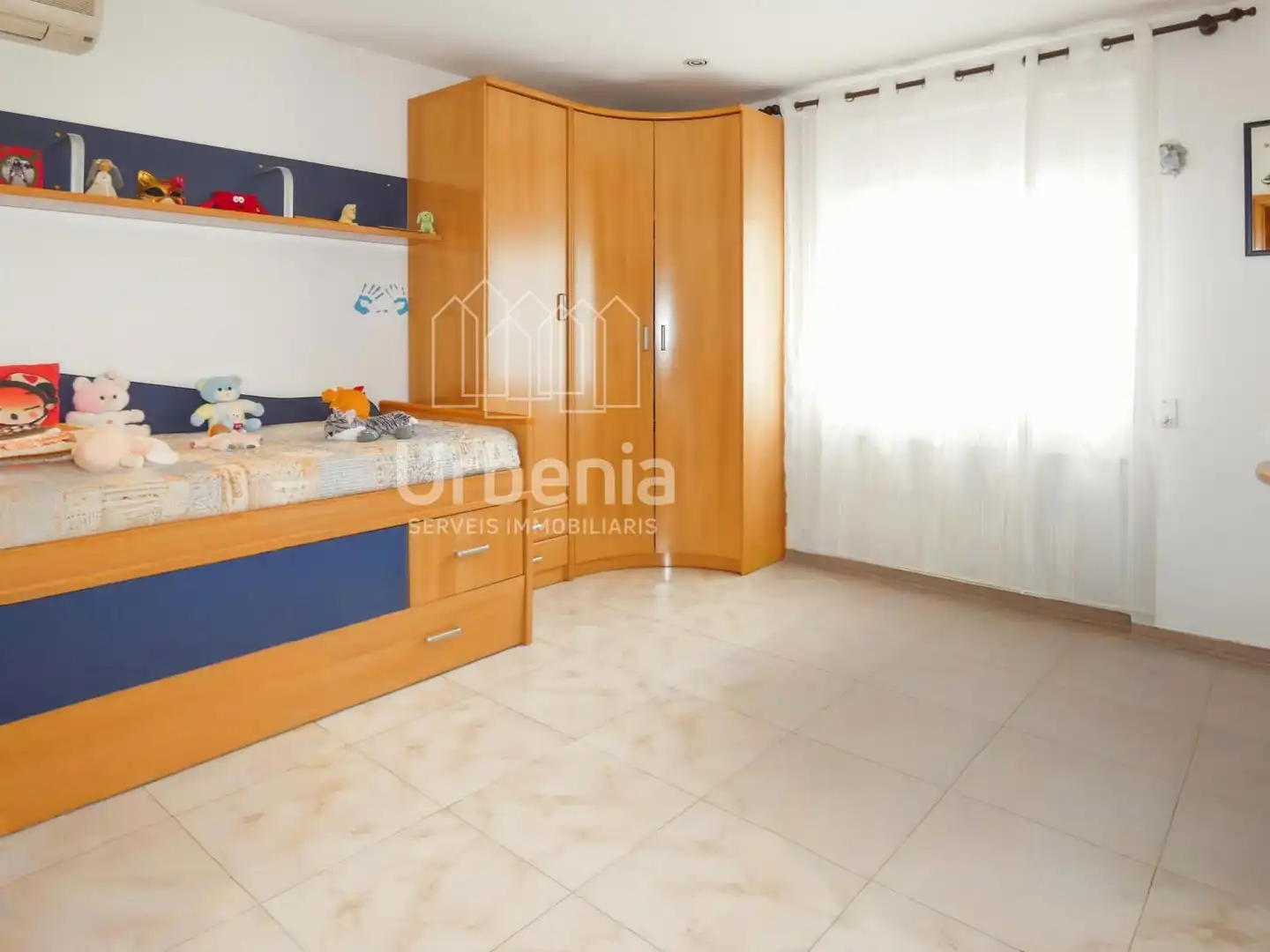 Habitación de Casa o chalet en venta en Premià de Mar con Aire acondicionado, Calefacción y Piscina