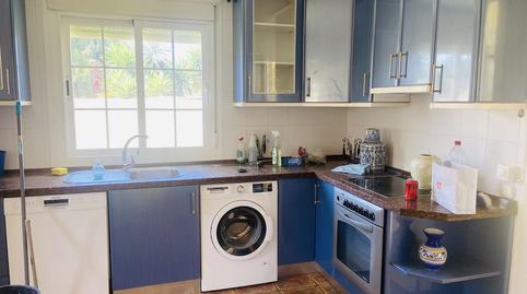 Foto 4 de Casa o chalet de alquiler en Costabella, Marbella