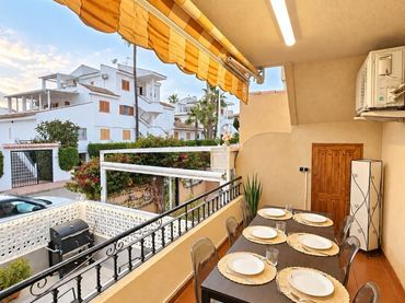 Apartament amb piscina de lloguer a Nueva Torrevieja - Aguas Nuevas
