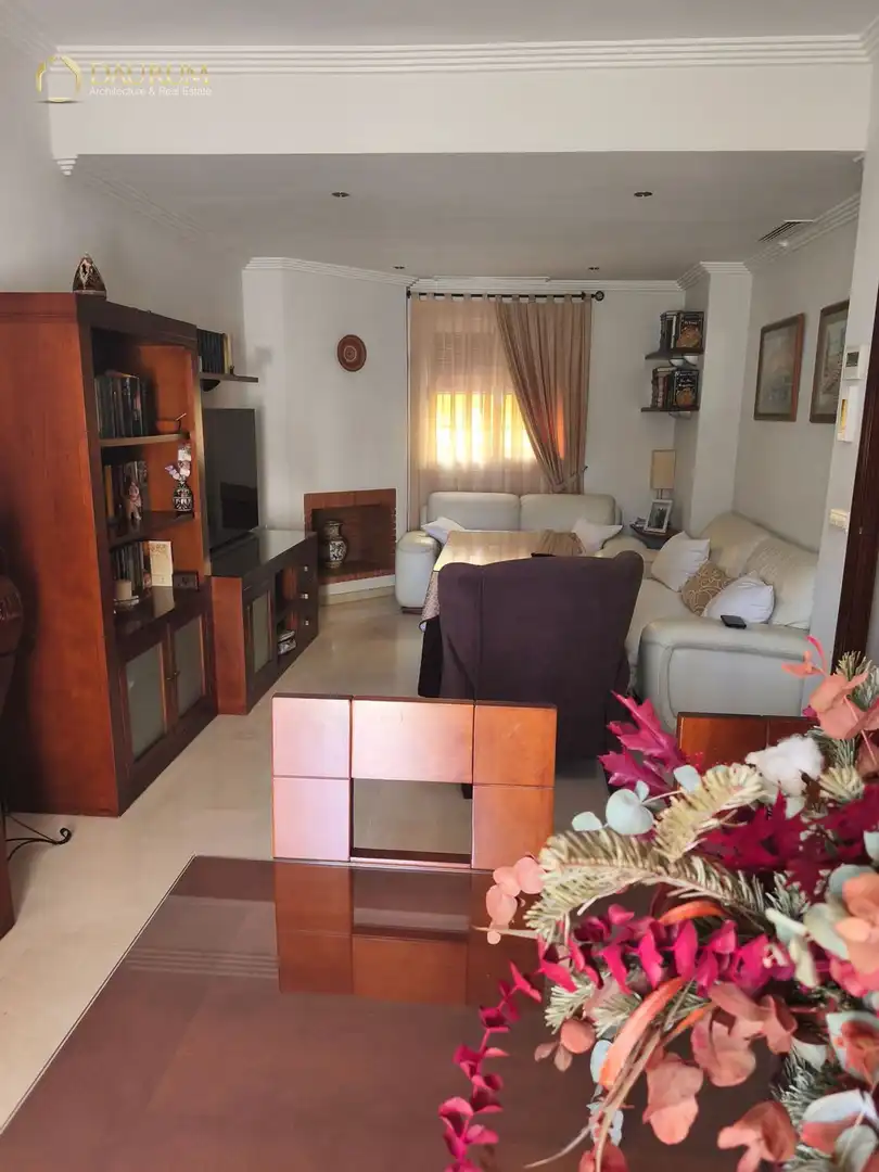 Living room of Detached homes for sale in Alcalá de Guadaira  with Air Conditioner, Heating and Terrace