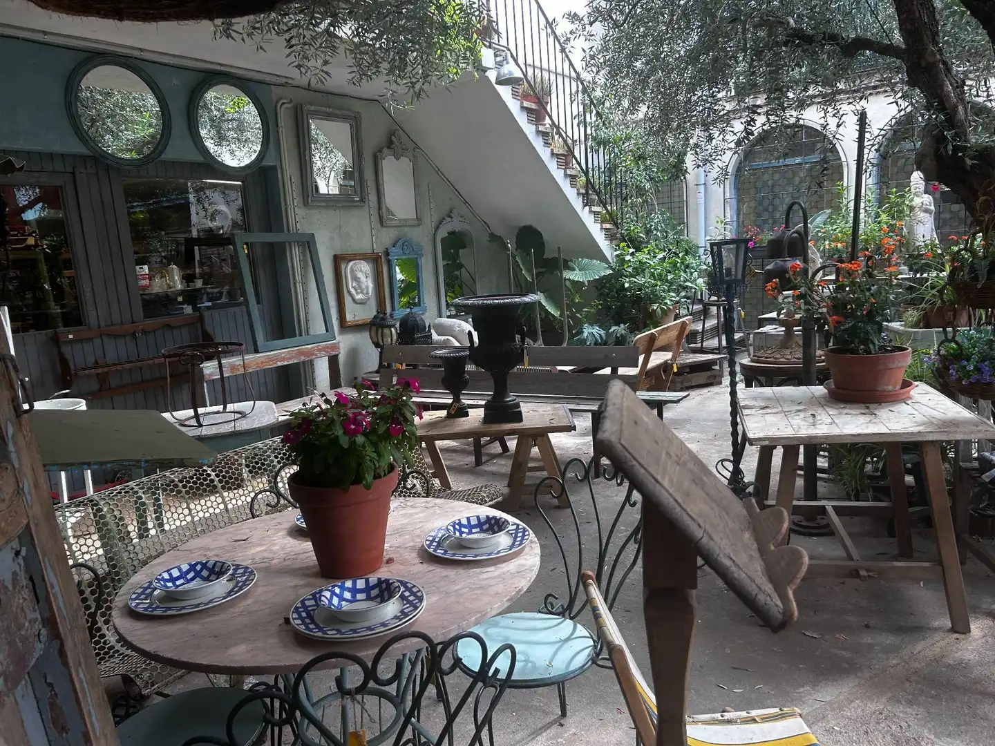 Local comercial en venta en La Bisbal d'Empordà, imagen 3
